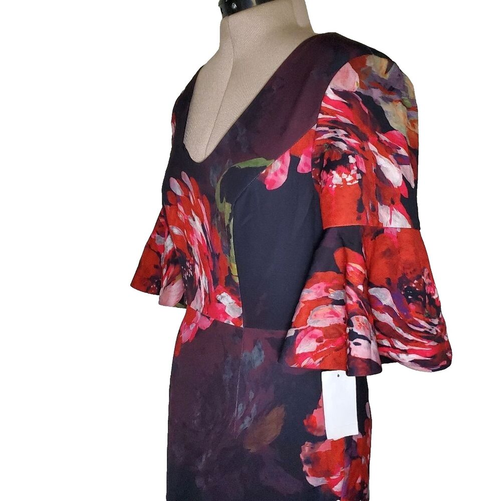 NEW Trina Turk Women’s Dress Size 2 Red Floral Bell Sleeve Stretch Sheath Dress - Picture 5 of 10